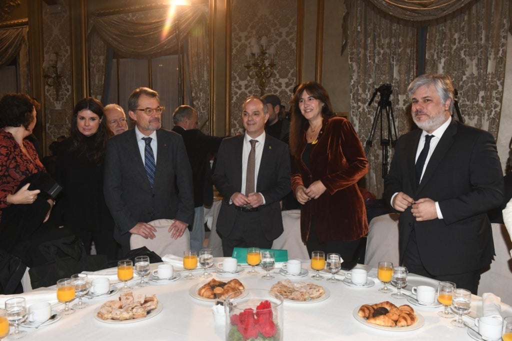 L'expresident Artur Mas, el secretari general de Junts, Jordi Turull, la presidenta de Junts, Laura Borràs, i el president del grup parlamentari de Junts, Albert Batet / Junts