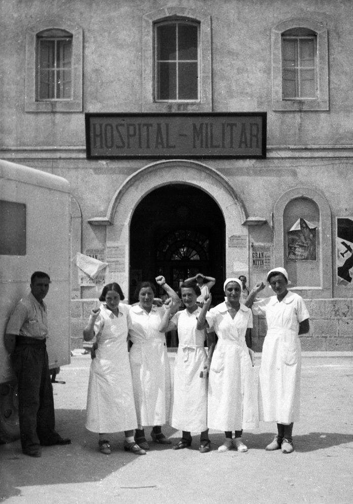 El personal de l'Hospital Militar Internacional d'Ontinyent