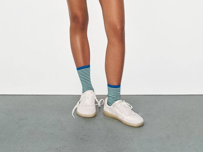 Llegan a Zara las zapatillas barefoot m&aacute;s flexibles y c&oacute;modas de estilo running por menos de 40 euros