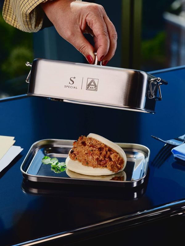 Aldi presenta el táper perfecto para la oficina inspirado en hoteles de lujo junto a Carmen Lomana