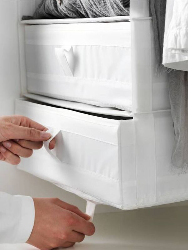 La soluci&oacute; d'Ikea per a un armari impecable: aquesta caixa elegant i blanca per nom&eacute;s 7,99 euros